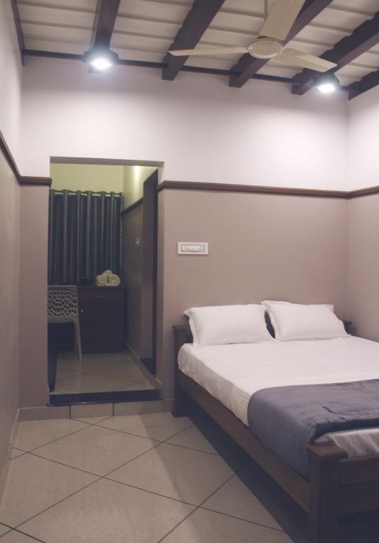 Hotel Icon Residency à Kalpatta Chambre photo