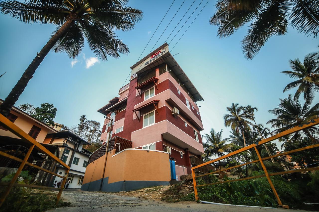 Hotel Icon Residency à Kalpatta Extérieur photo